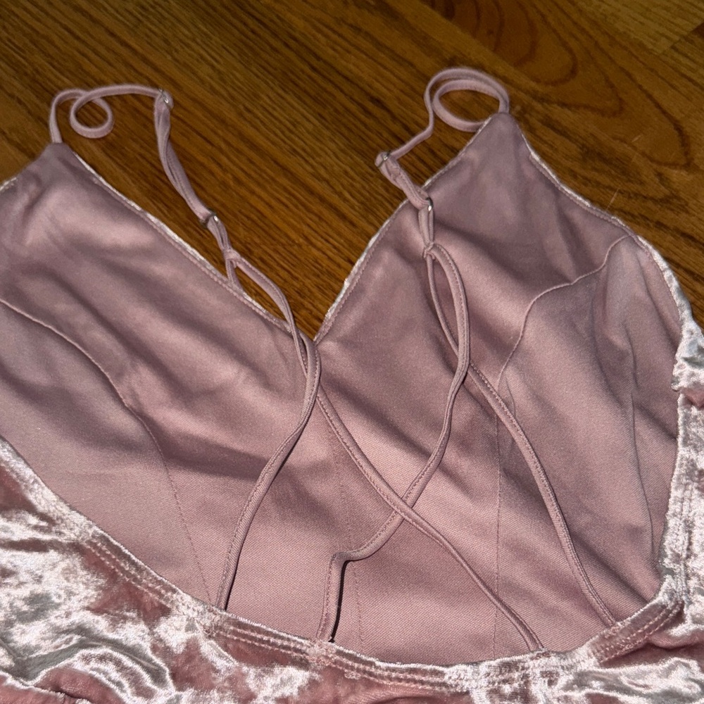 Forever21/ Elegant Pink Velvet Women's Romper - Picture 5 of 7